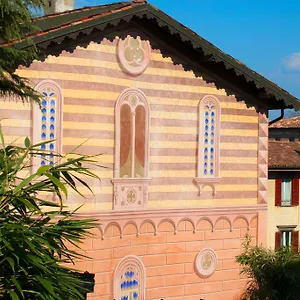 Palazzo Rivola איטליה